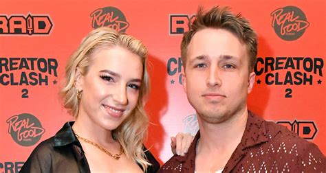 who is courtney miller dating|Smoshs Courtney Miller and Shayne Topp Are Really。